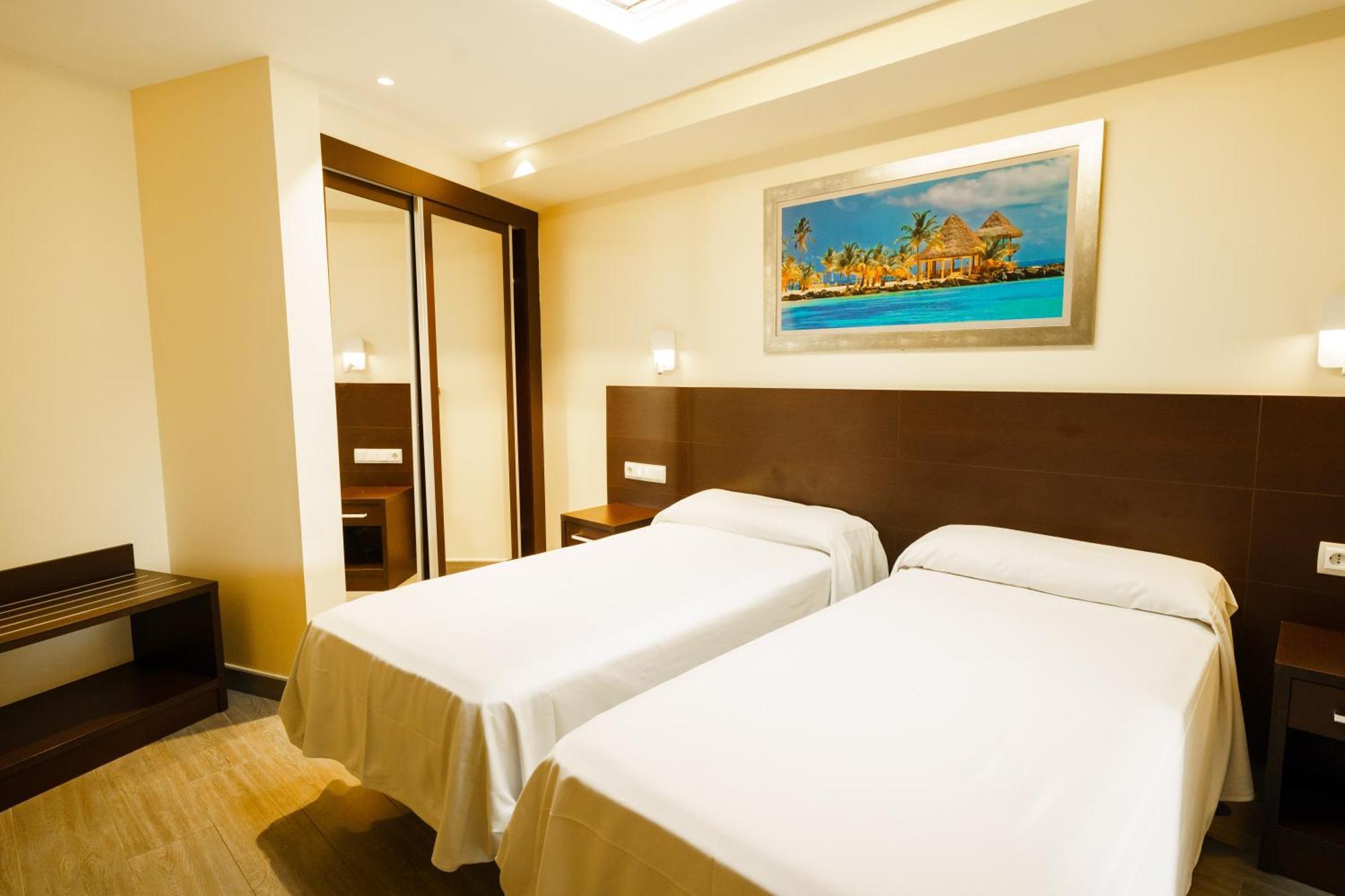 Hotel Marina Resort Benidorm Zewnętrze zdjęcie